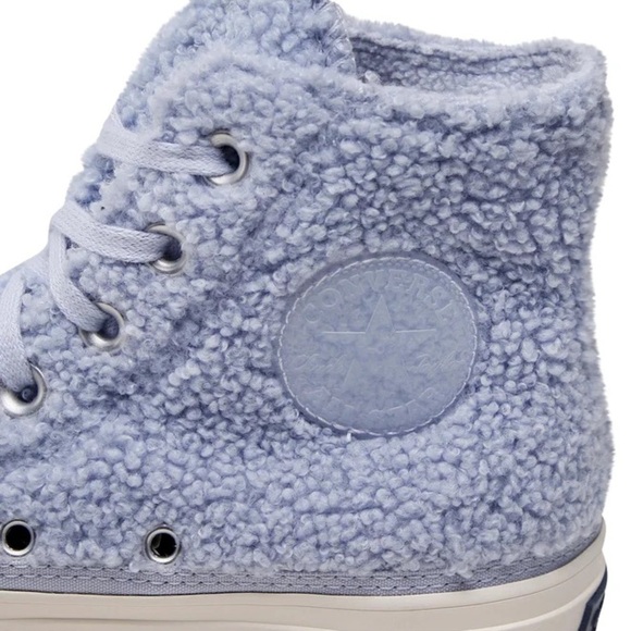 Converse Women’s Chuck Taylor All Star Platform High 'Cozy Sherpa - Ghost' Shoes - Picture 5 of 16